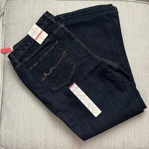 NWT, St. John’s Bay Secretly Slender Jeans
